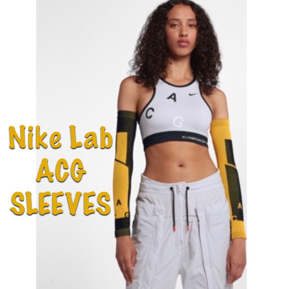 Nike Lab ACG Women’s Compression Sleeves